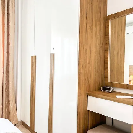 891 Apartment *