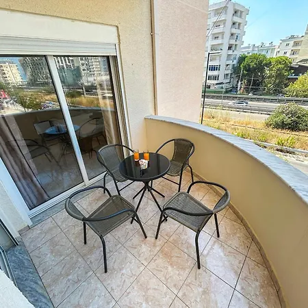 891 * Durres